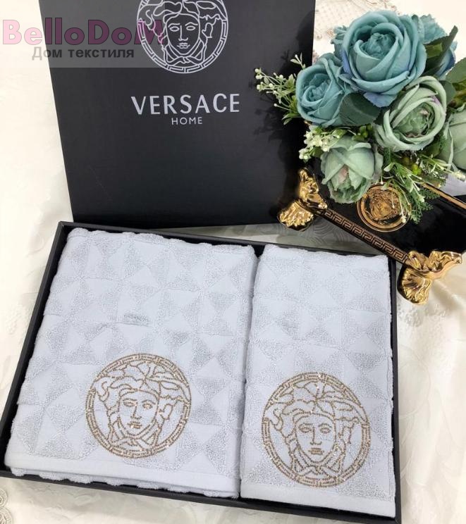    Versace V02