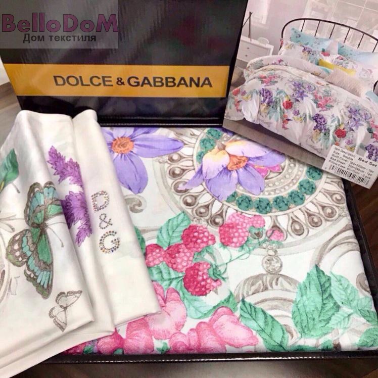    Dolce & Gabbana